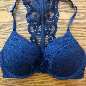 SOLD Victoria’s Secret  Push-up Bra 32C